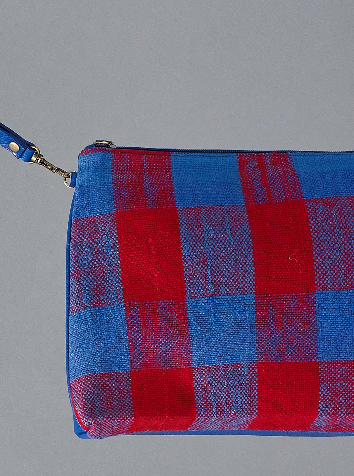 Larusi - Vintage textile clutch bag
