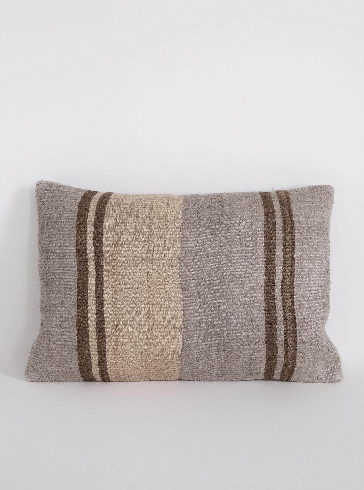 Larusi - Vintage Anatolian cushion covers
