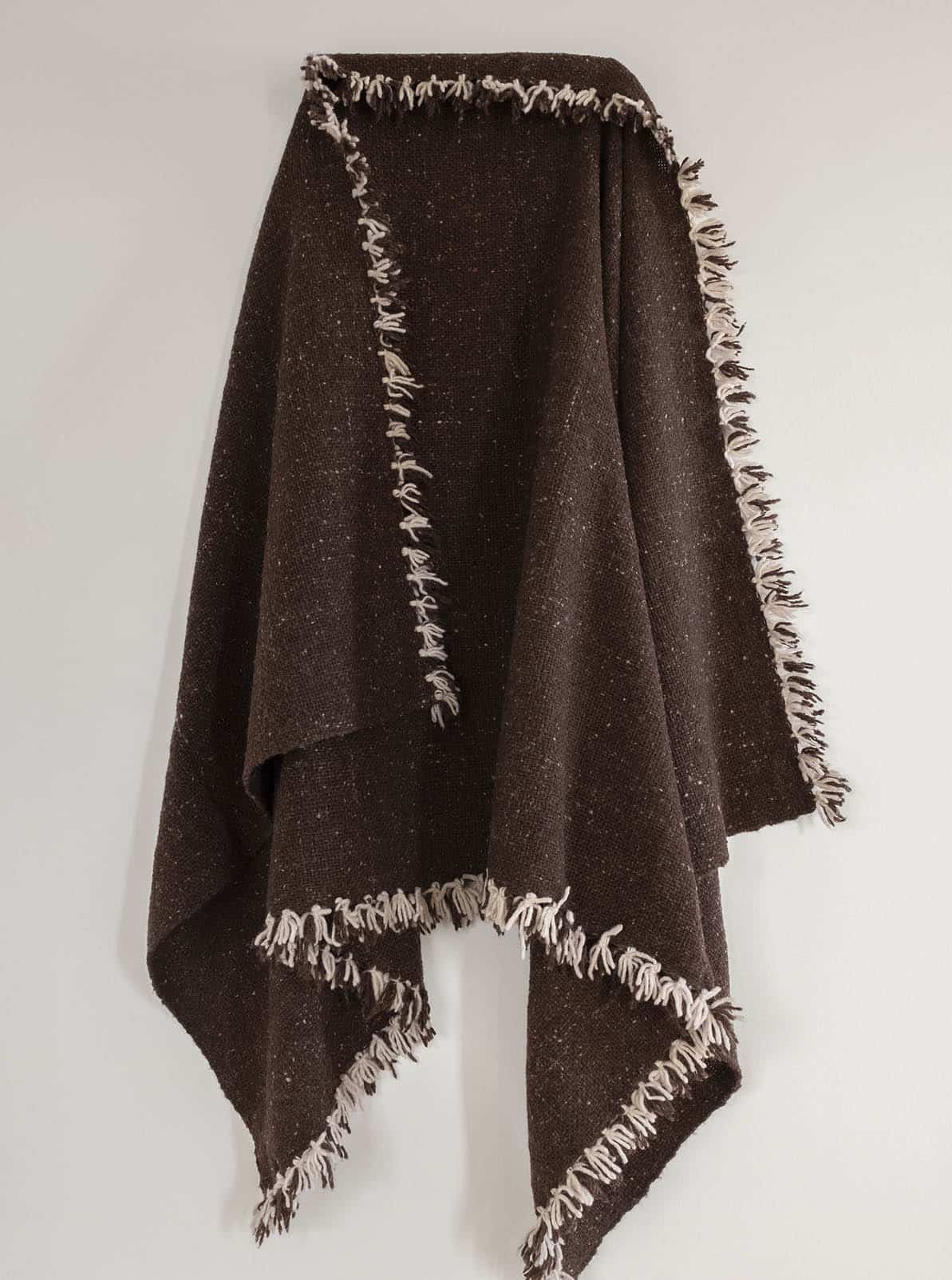 Larusi Store - Chunky hand-woven throw