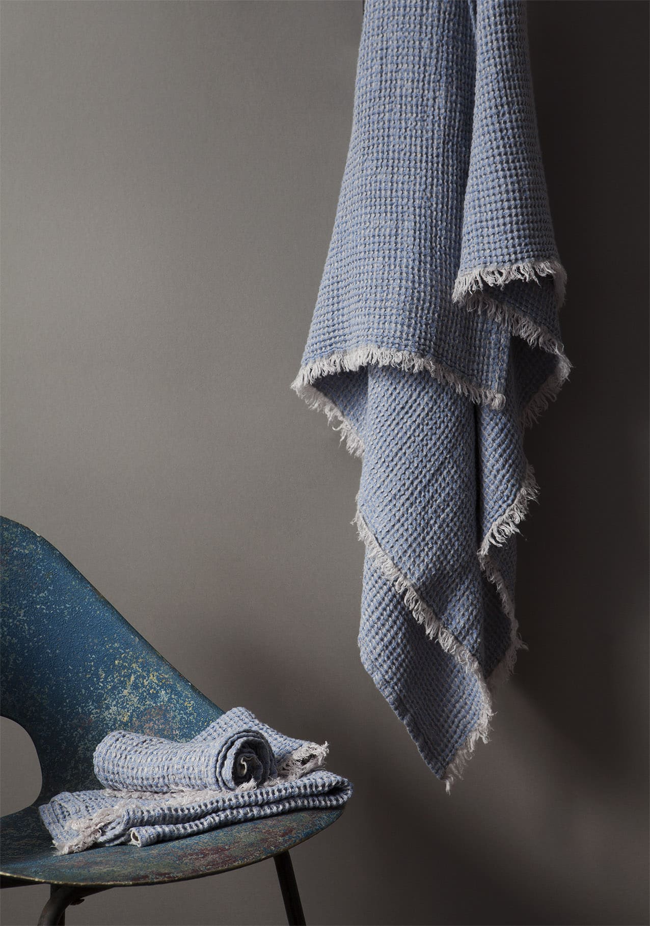 Linge Particulier Linen Waffle Hand Towel, blue grey – Collyer's