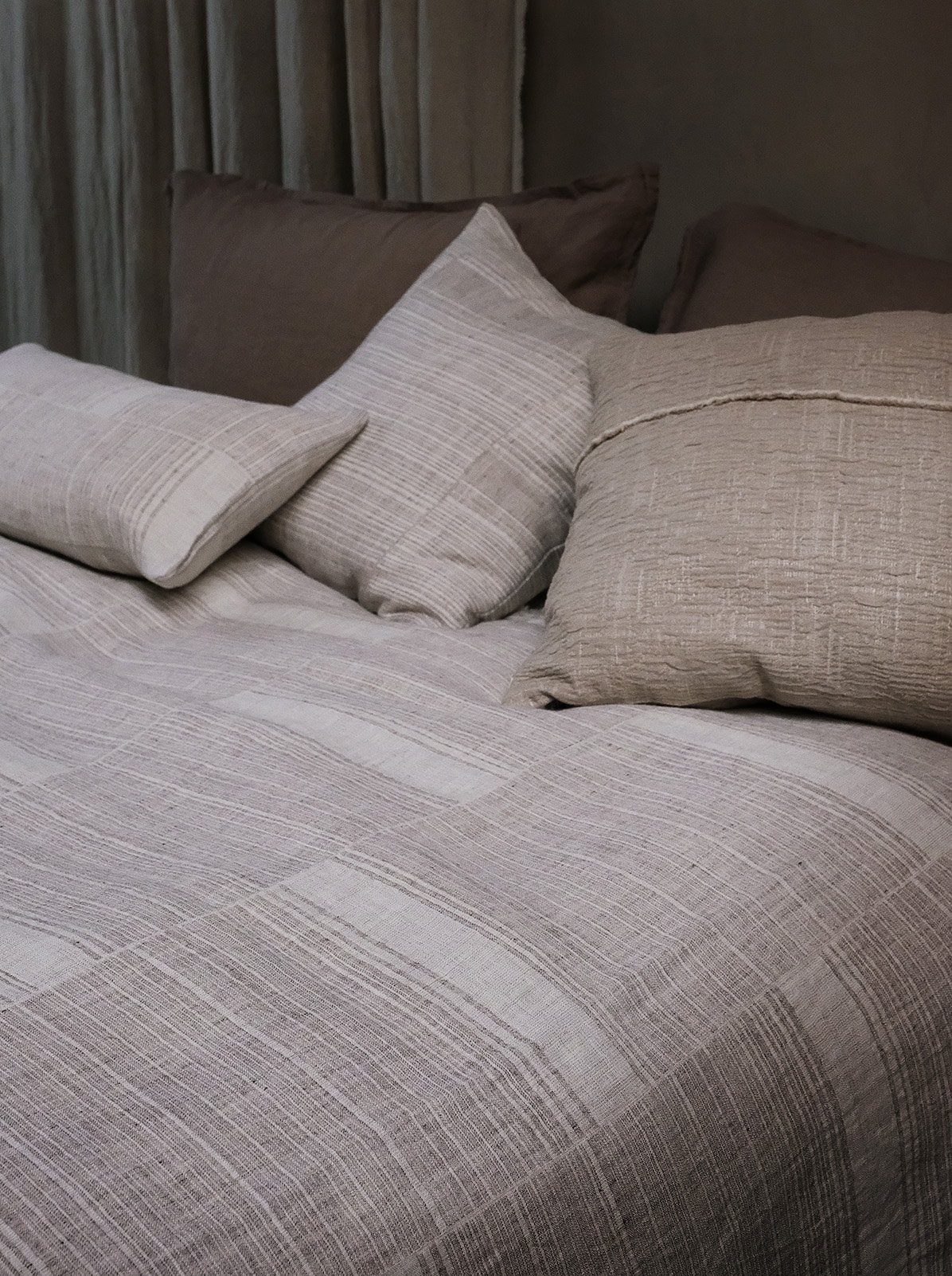 Larusi - Linen – wool bed cover