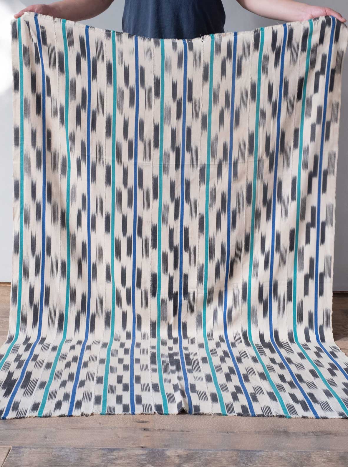 Larusi - TEX152_ Vintage African textile