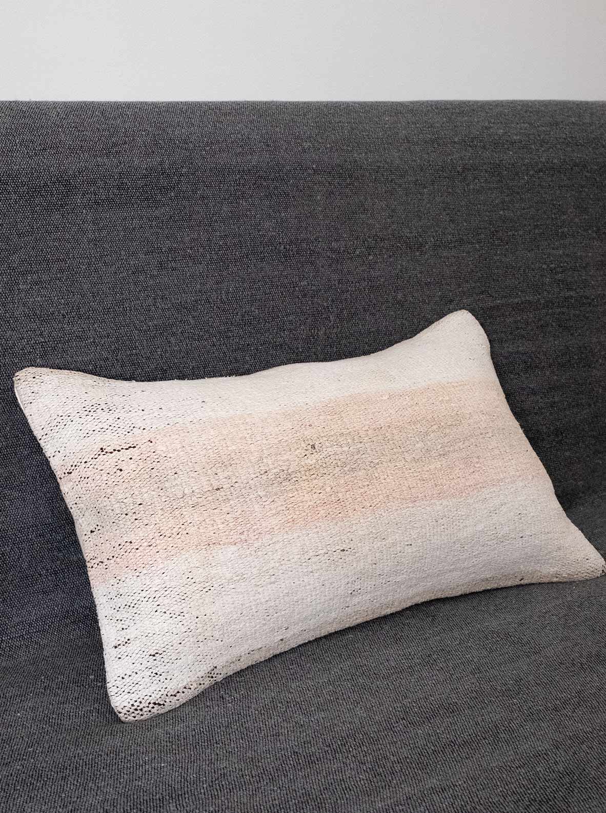 Larusi - Vintage Anatolian Cushion Cover – rectangular –